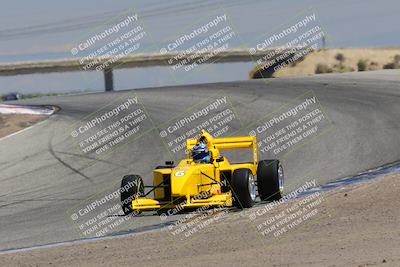 media/Jun-05-2022-CalClub SCCA (Sun) [[19e9bfb4bf]]/Group 3/Race/